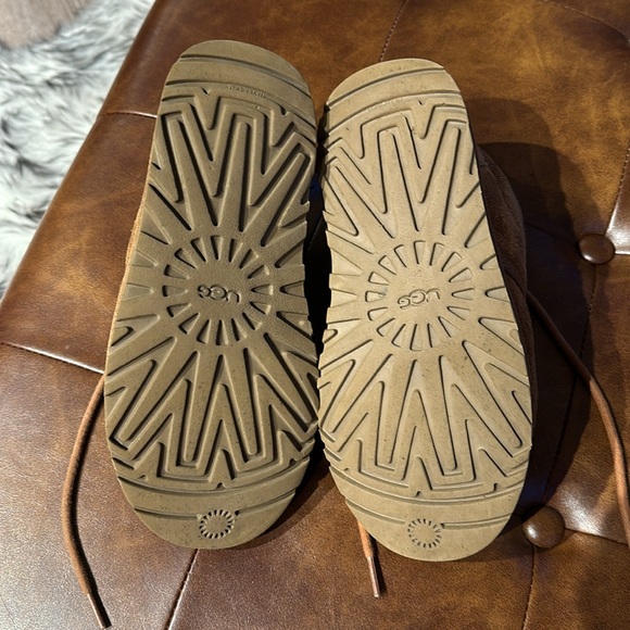 Ugg Neumel Chukka Boot - Picture 5 of 6